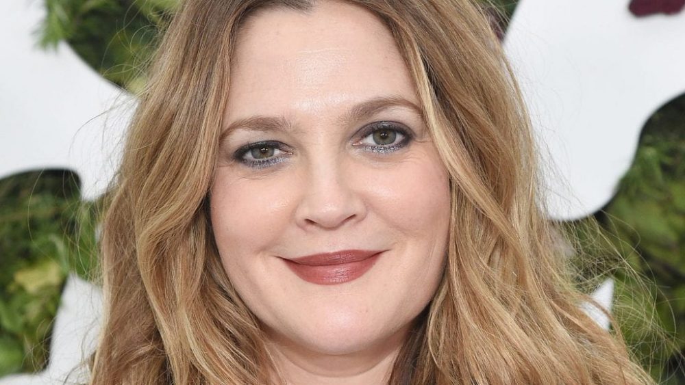 Drew Barrymore Strikes Again With Another Amazing Facial Product, And ...